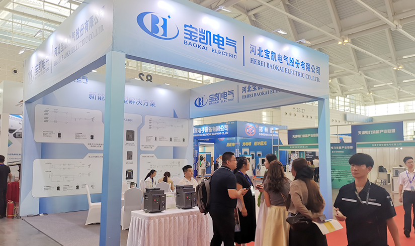 暴击行业天花板！jinnianhui今年会电气硬核技术亮相天津清洁能源展，引央视记者及能源产业巨头现场“挖宝”